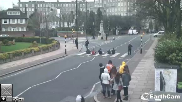 Abbey road crossing London