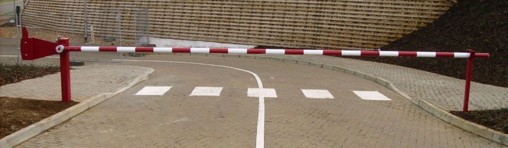 manual-vehicle-barrier manual-vehicle-barrier