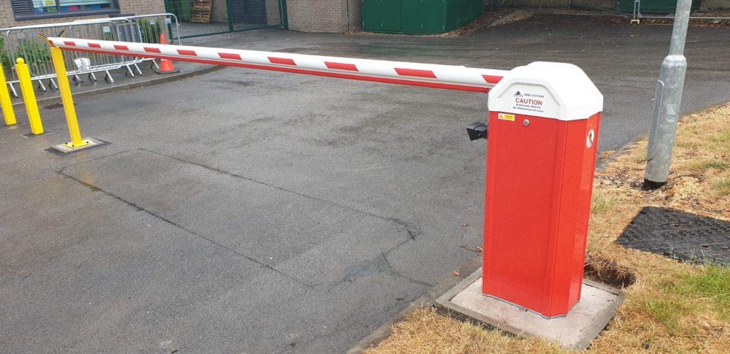 automatic carpark barrier