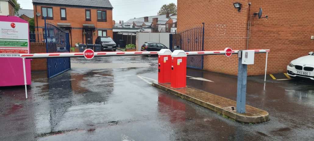 cark park barrier for automatic access onto property