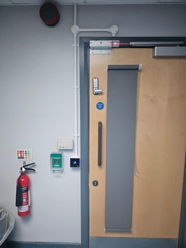 keycard access control magnetic door in school