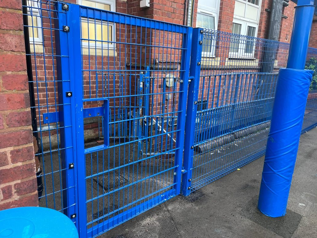fence & door installation with unison