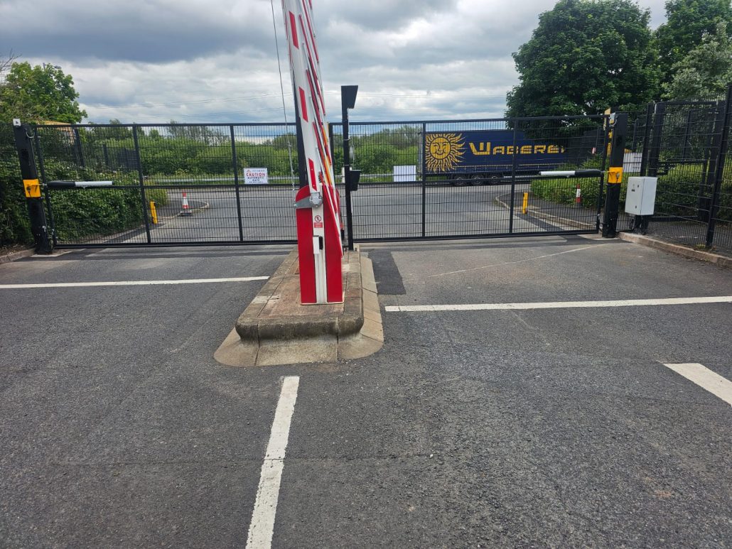 Access control automatic barrier