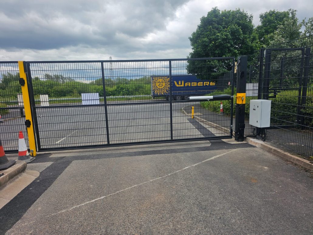 Access control automatic gate - inside right