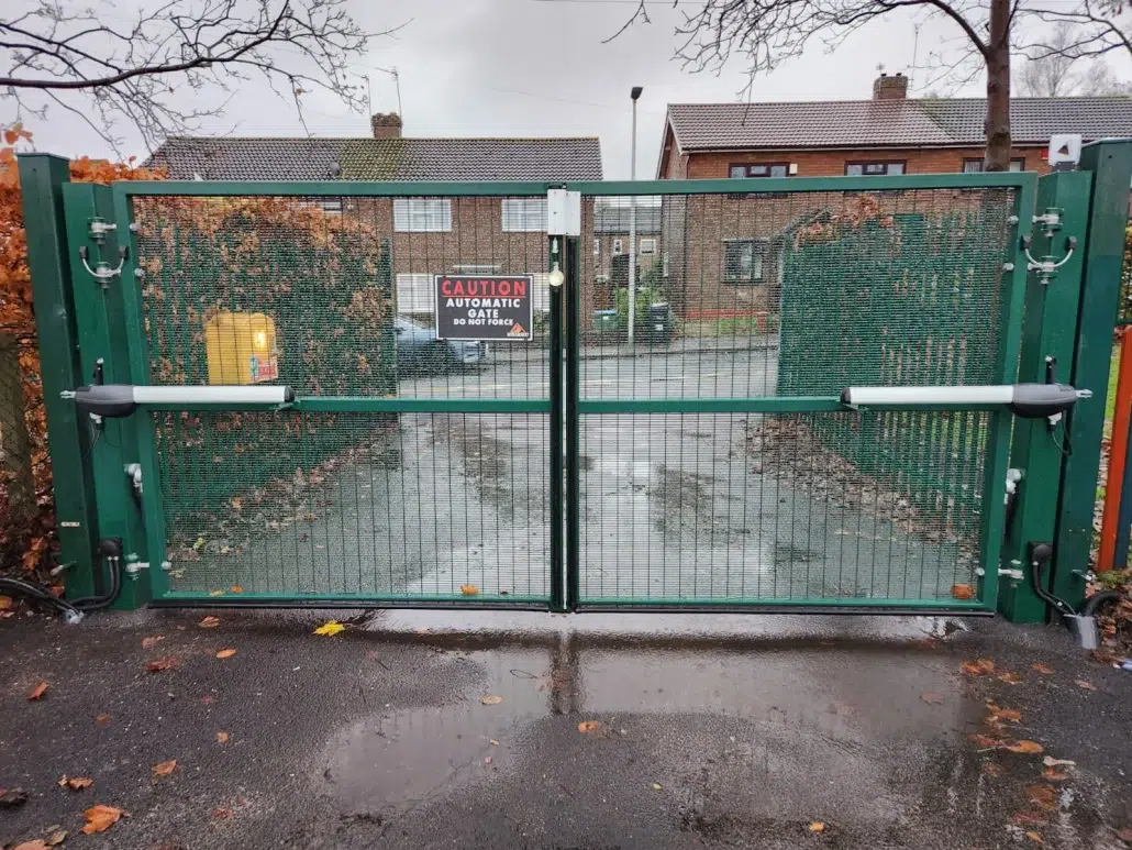 Automatic Swinging Gate