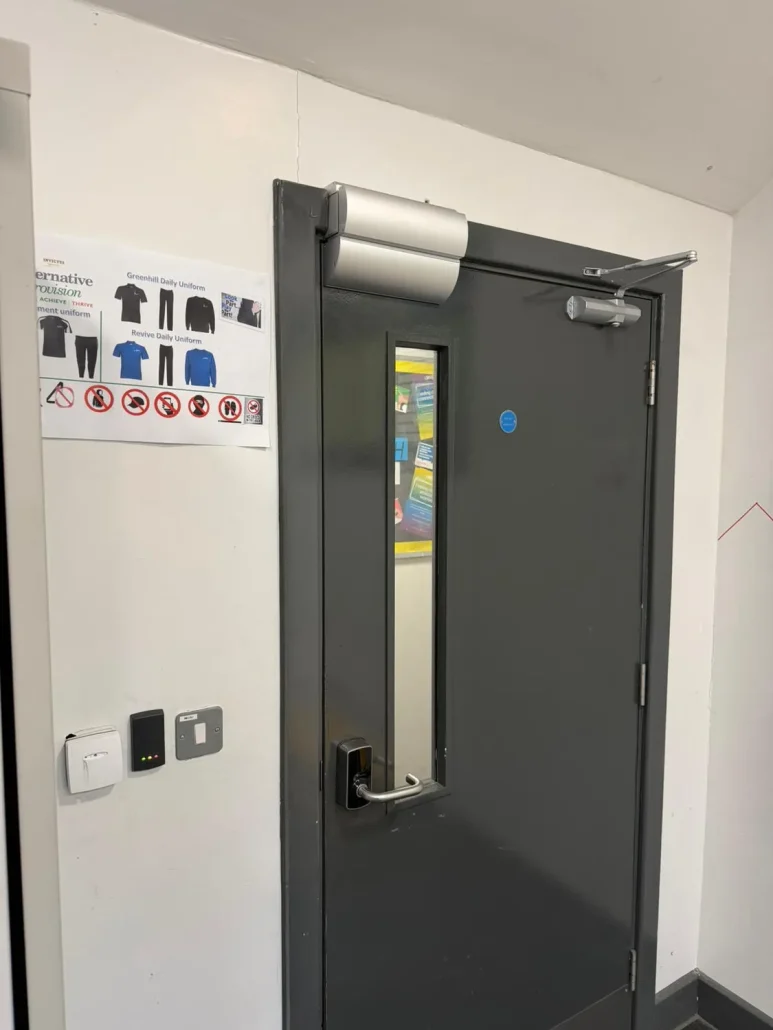 Access control door system
