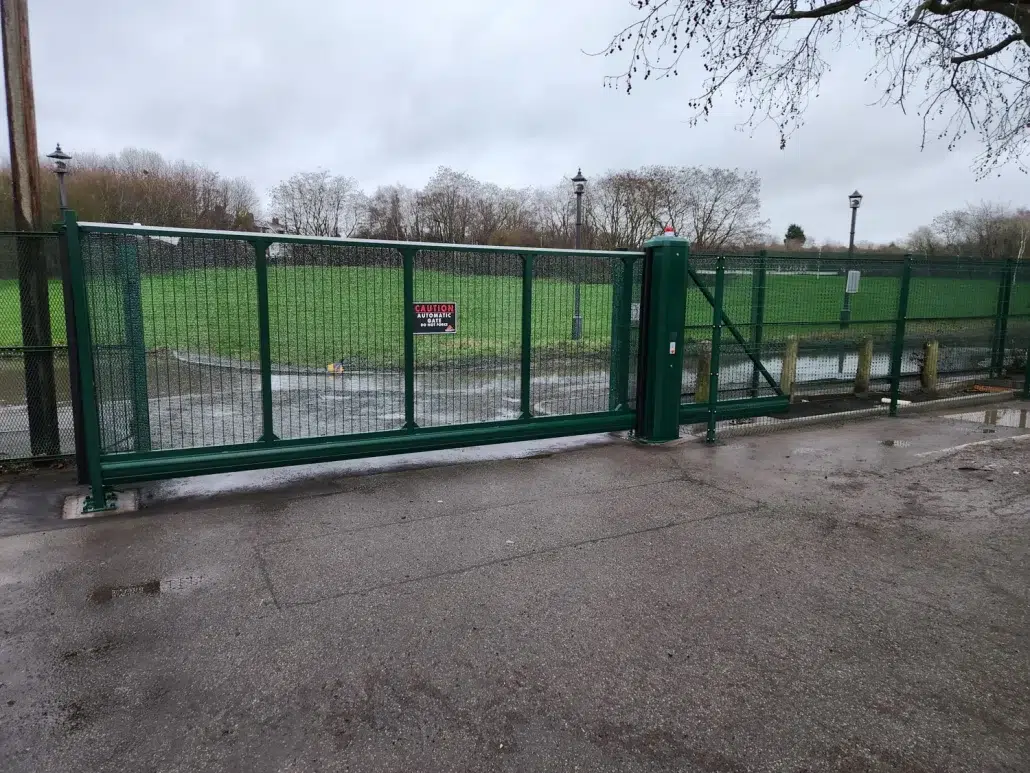Cantilever Sliding Gate