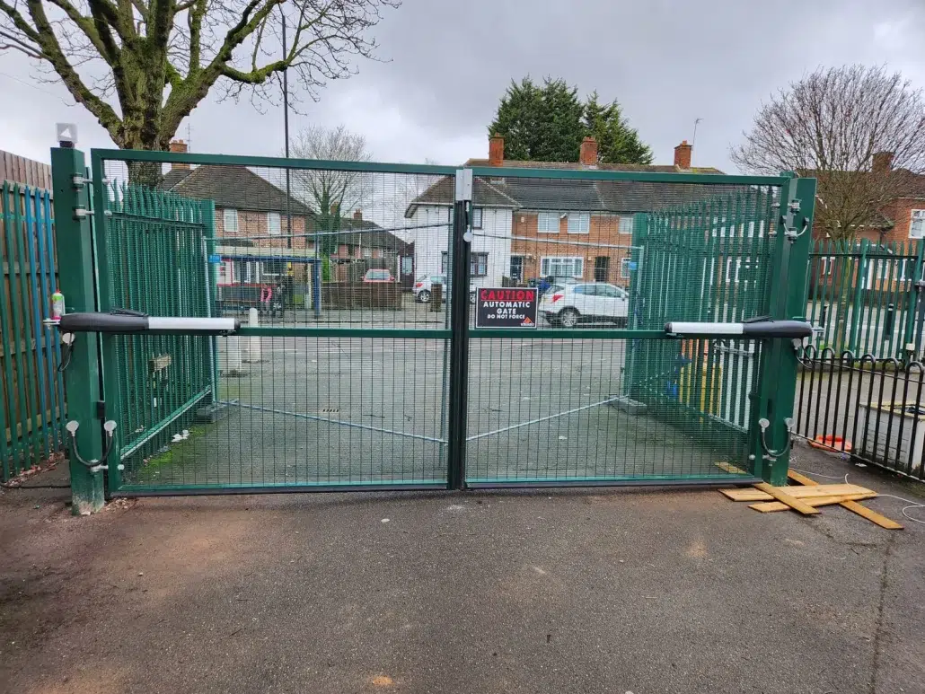Swinging gates for car parks